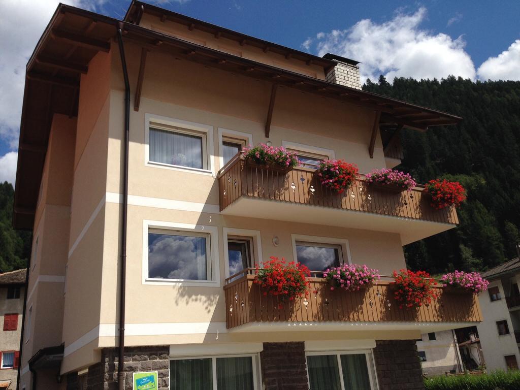 Appartamento Rose Di Bosco เปรดัซโซ ภายนอก รูปภาพ