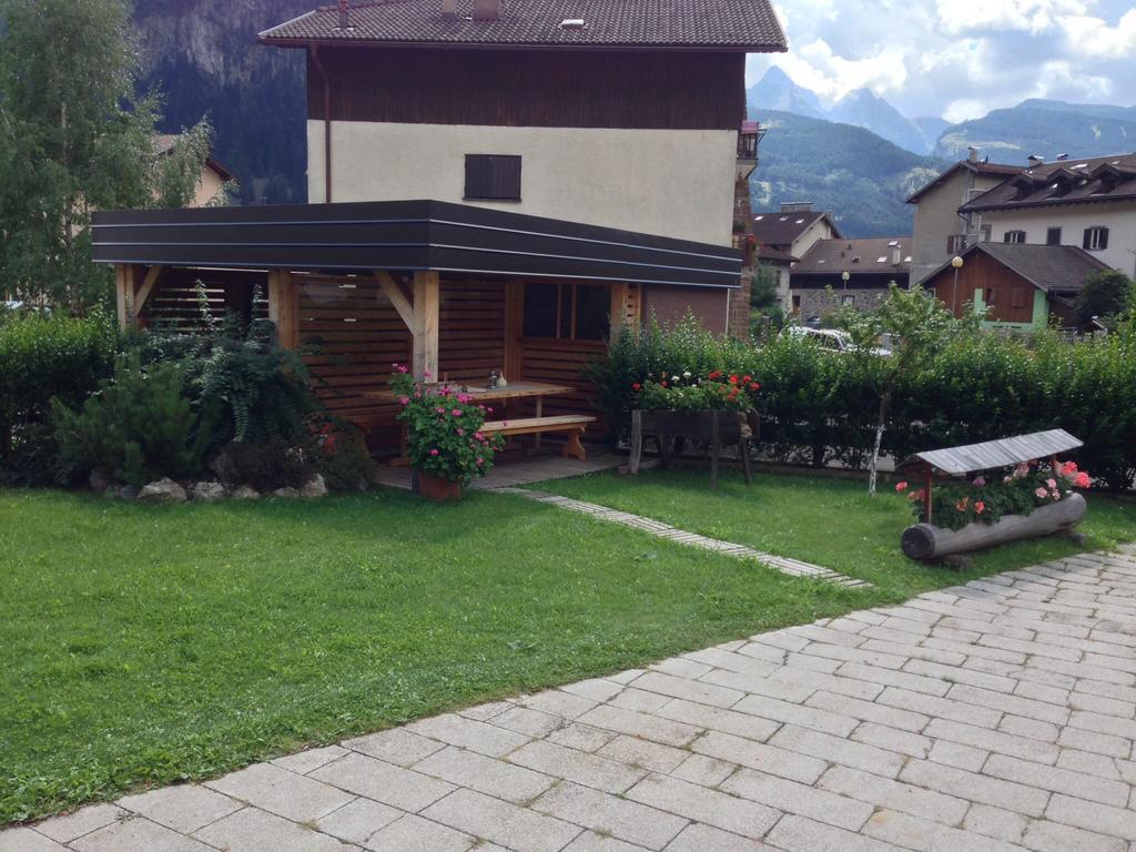 Appartamento Rose Di Bosco เปรดัซโซ ภายนอก รูปภาพ